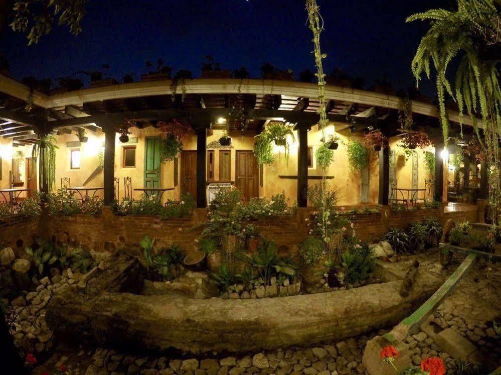 Hotel Eterna Primavera أنتيغوا غواتيمالا المظهر الخارجي الصورة